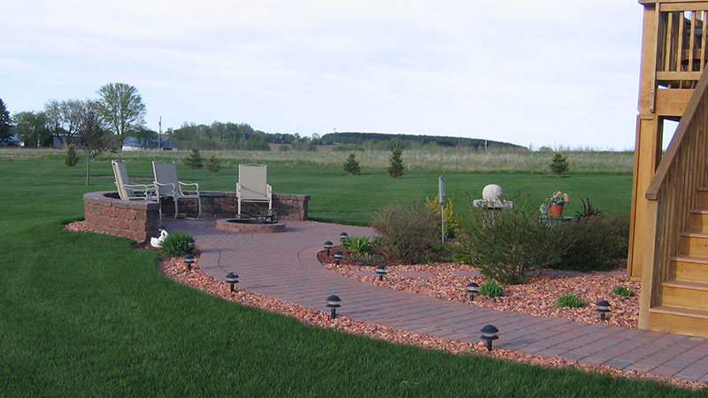 Landscaping Hudson WI 54016