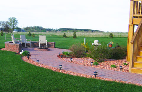 landscaping hudson WI